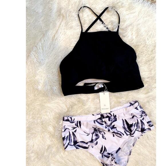 Ekouaer Black and White Two Piece Bathing Swim Suit - Size XL (NWT) - Picture 1 of 6